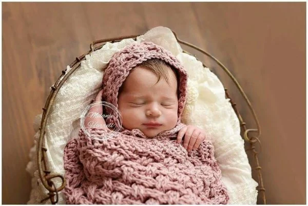 Crochet baby cocoon discount with hood free pattern