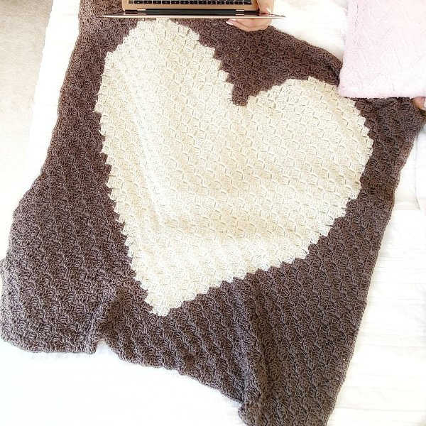 Bright and Bulky Bernat Blanket Squares - Repeat Crafter Me