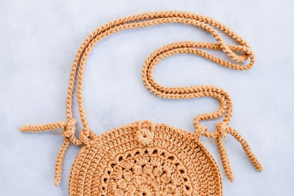 Buy Handmade Multicolor Crochet Bag | IshqMe