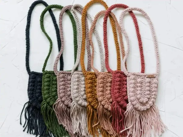 Fish Wristlet Yarn Holder Bag Crochet Pattern