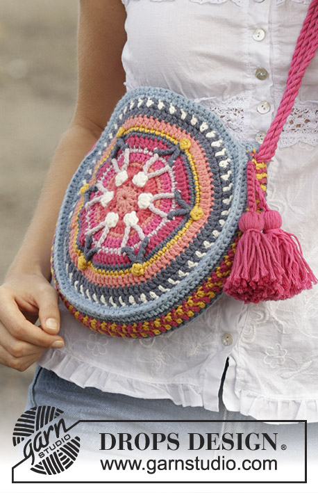 Crochet colourwork bag for kids.