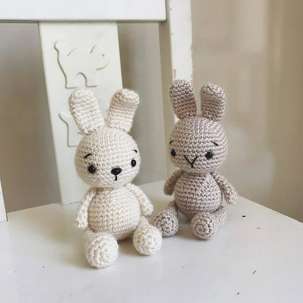 Bunny Mummy: Crochet Bowl Tutorial