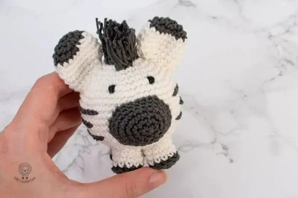 Zoey Zebra Crochet Pattern / Haakpatroon 