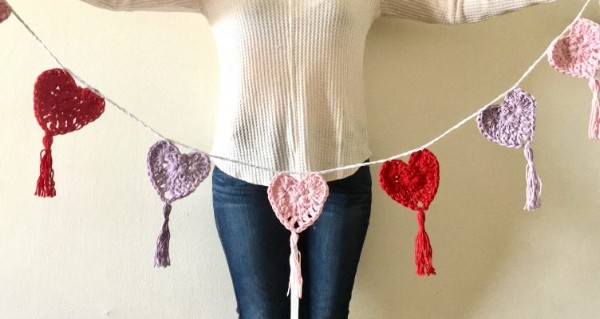 Crochet heart garland with tassles.
