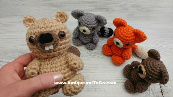 Four crochet beavers.
