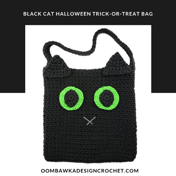 A crochet black cat bag.