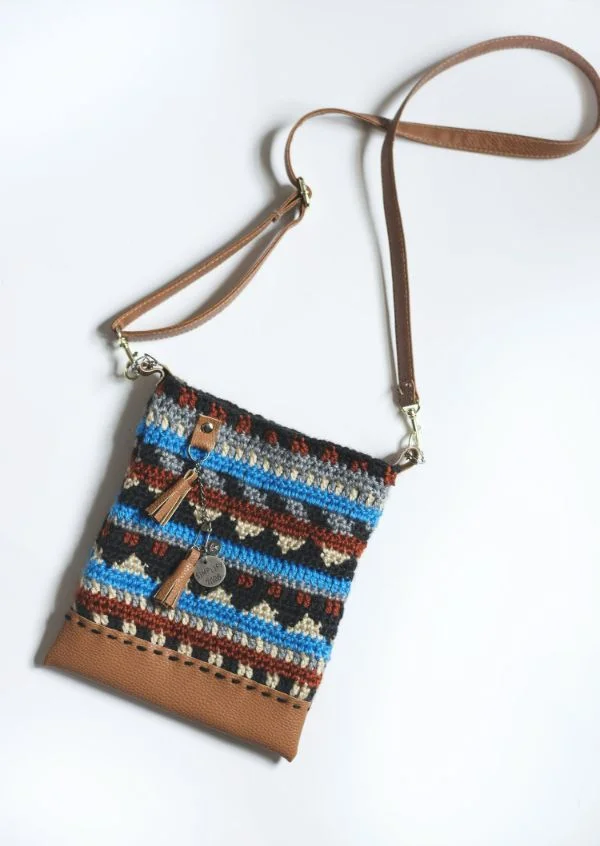 23 Crossbody Bags Free Crochet Patterns -