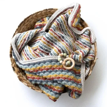 Free Reversible Crochet Baby Blanket Pattern