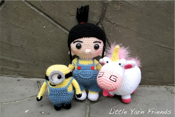 Crochet Agnes and her fluffy unicorn from Despicable Me.