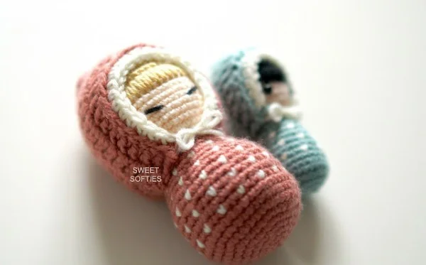 Swaddled crochet baby dolls.