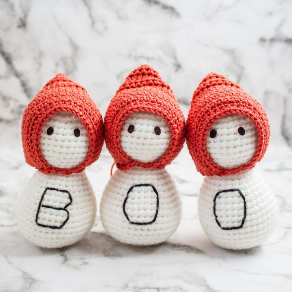 A trio of crochet ghost amigurumi.