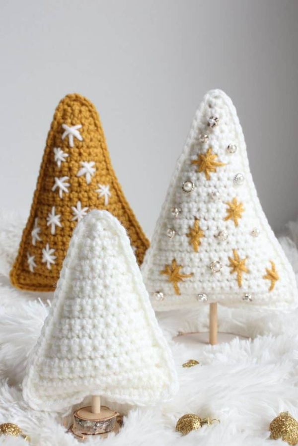 Gold and white crochet Christmas trees.